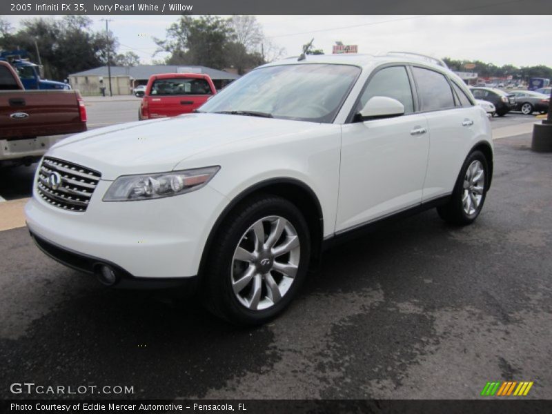 Ivory Pearl White / Willow 2005 Infiniti FX 35