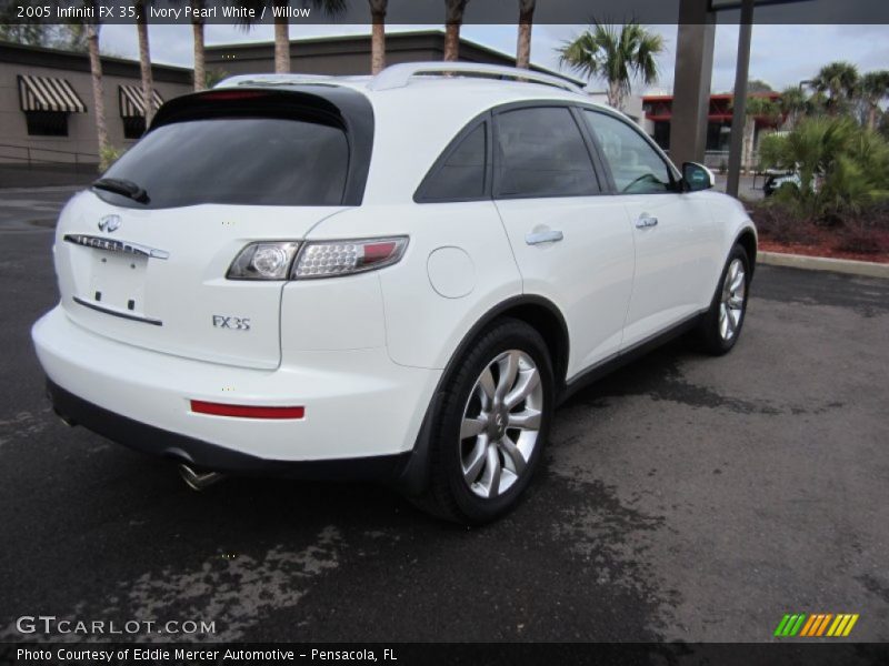 Ivory Pearl White / Willow 2005 Infiniti FX 35