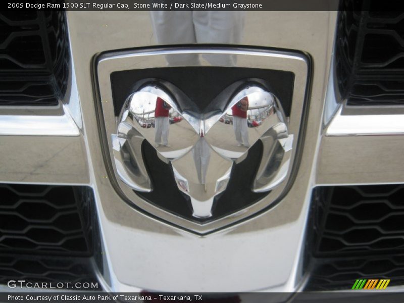 Stone White / Dark Slate/Medium Graystone 2009 Dodge Ram 1500 SLT Regular Cab