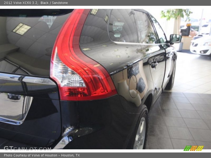 Black / Sandstone 2012 Volvo XC60 3.2