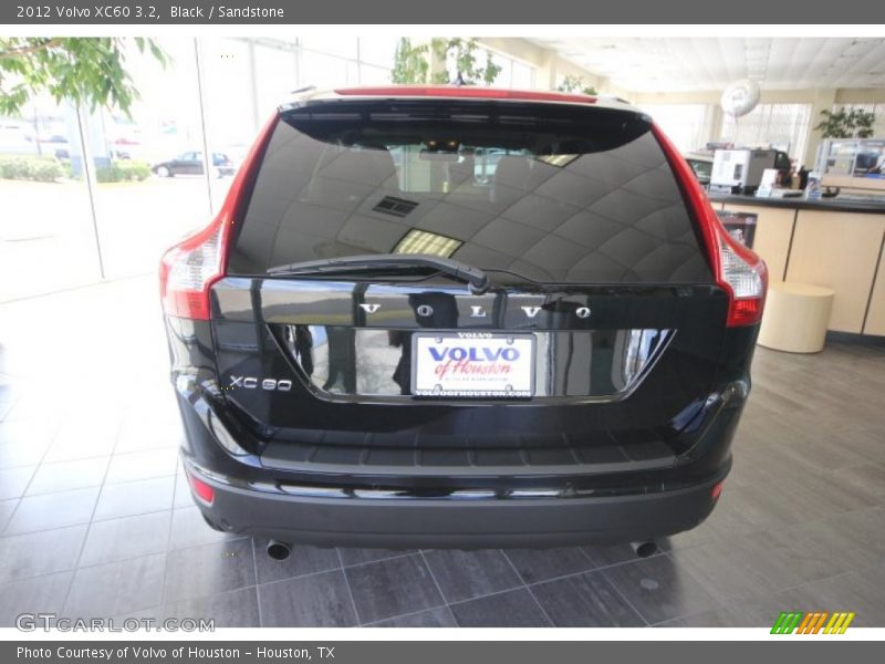 Black / Sandstone 2012 Volvo XC60 3.2