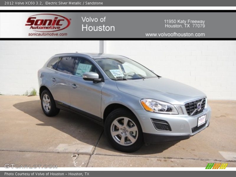 Electric Silver Metallic / Sandstone 2012 Volvo XC60 3.2