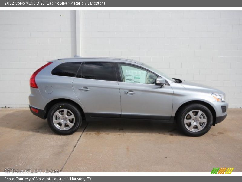 Electric Silver Metallic / Sandstone 2012 Volvo XC60 3.2