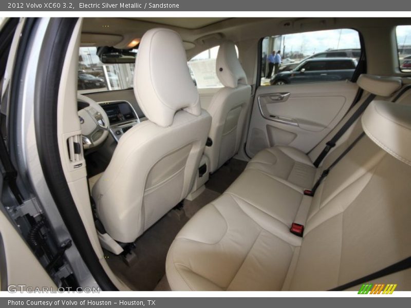 Electric Silver Metallic / Sandstone 2012 Volvo XC60 3.2