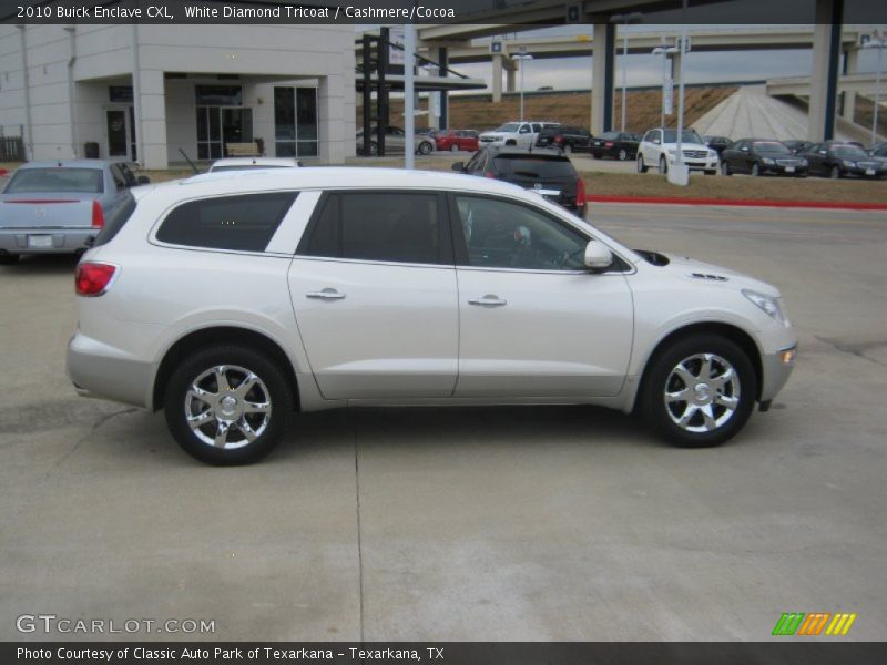 White Diamond Tricoat / Cashmere/Cocoa 2010 Buick Enclave CXL