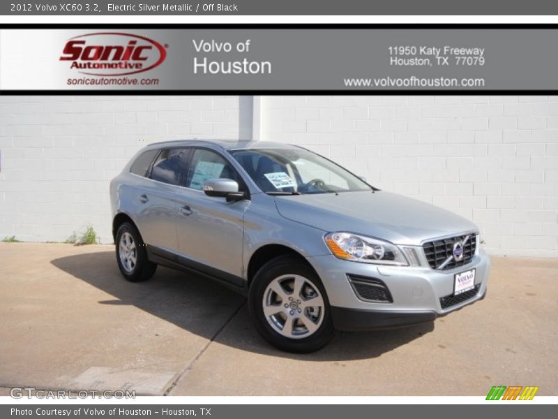 Electric Silver Metallic / Off Black 2012 Volvo XC60 3.2