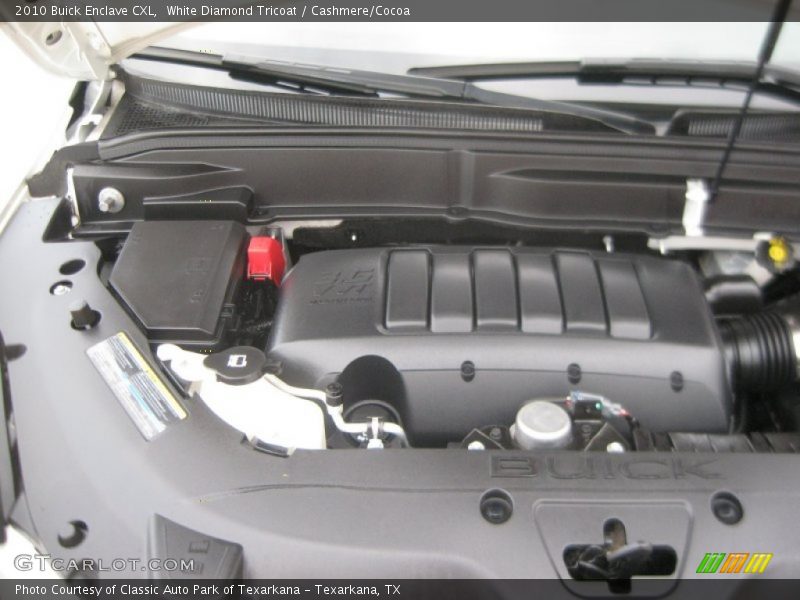 White Diamond Tricoat / Cashmere/Cocoa 2010 Buick Enclave CXL