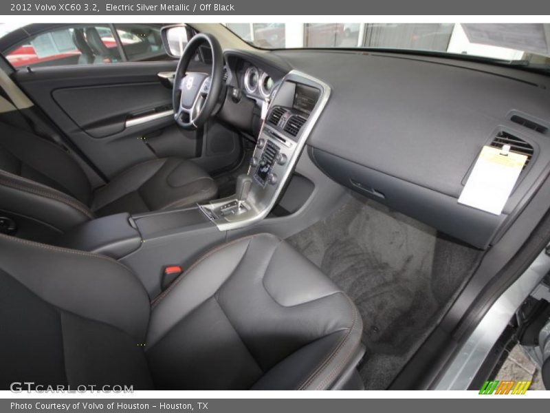 Electric Silver Metallic / Off Black 2012 Volvo XC60 3.2
