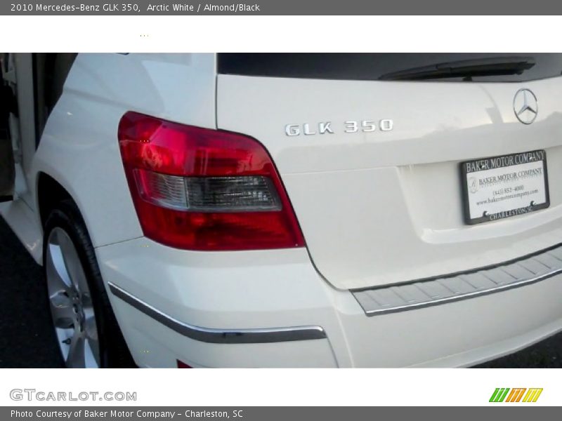 Arctic White / Almond/Black 2010 Mercedes-Benz GLK 350