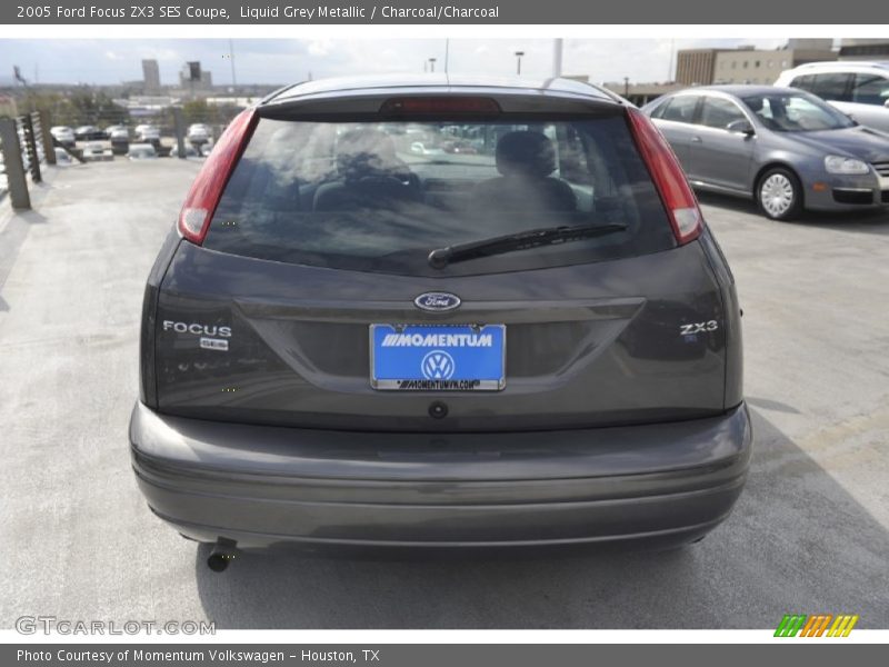 Liquid Grey Metallic / Charcoal/Charcoal 2005 Ford Focus ZX3 SES Coupe