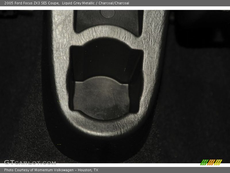 Liquid Grey Metallic / Charcoal/Charcoal 2005 Ford Focus ZX3 SES Coupe