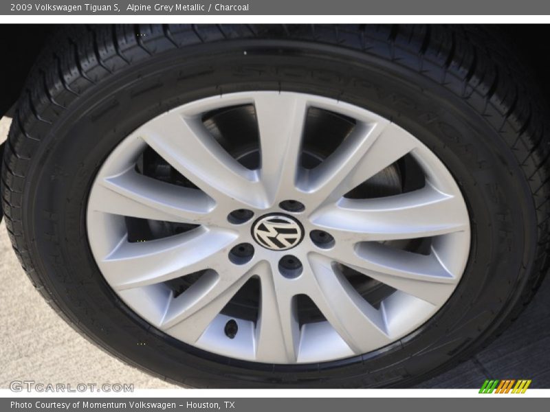 Alpine Grey Metallic / Charcoal 2009 Volkswagen Tiguan S