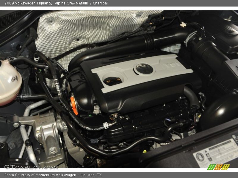 Alpine Grey Metallic / Charcoal 2009 Volkswagen Tiguan S