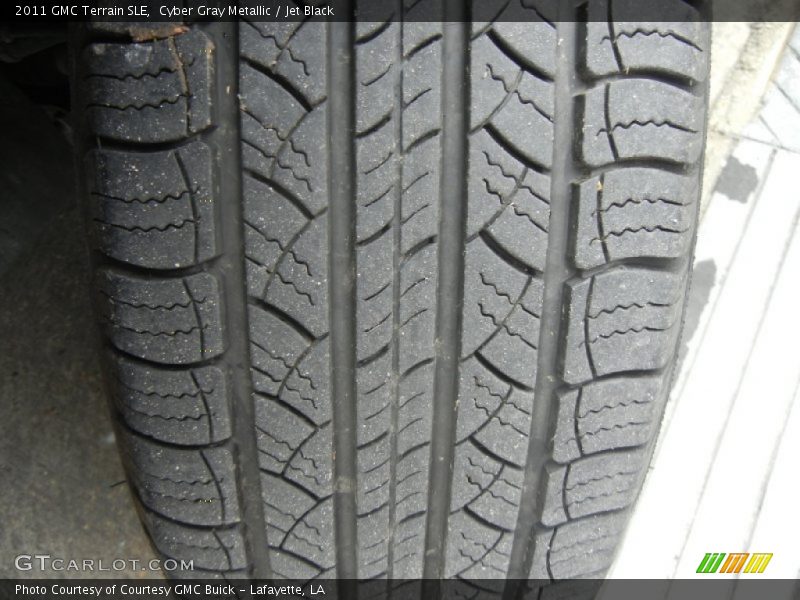 Cyber Gray Metallic / Jet Black 2011 GMC Terrain SLE