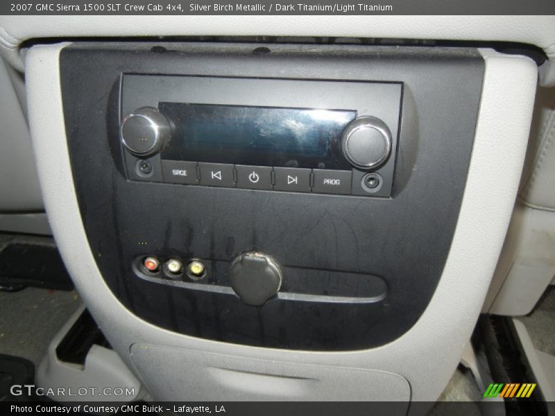 Silver Birch Metallic / Dark Titanium/Light Titanium 2007 GMC Sierra 1500 SLT Crew Cab 4x4