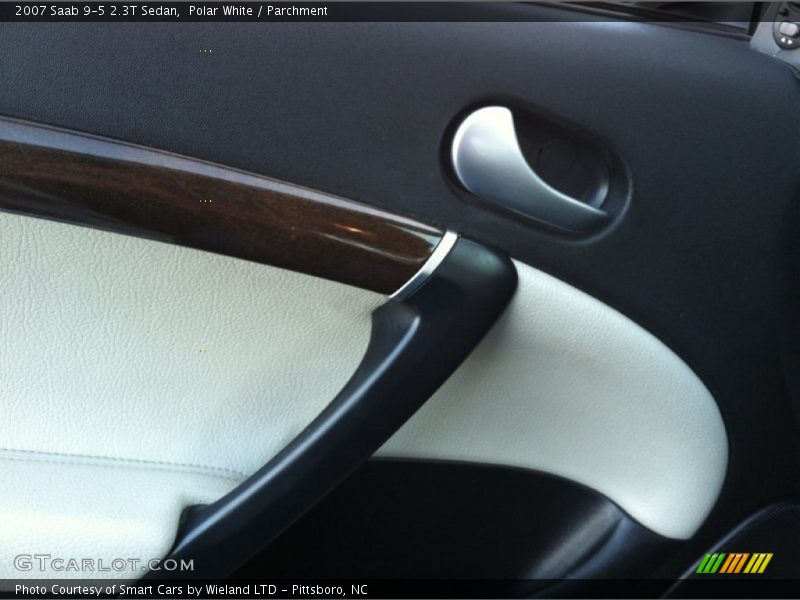 Polar White / Parchment 2007 Saab 9-5 2.3T Sedan