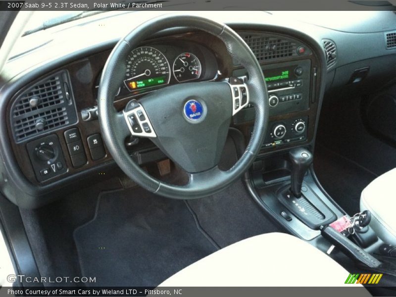 Polar White / Parchment 2007 Saab 9-5 2.3T Sedan