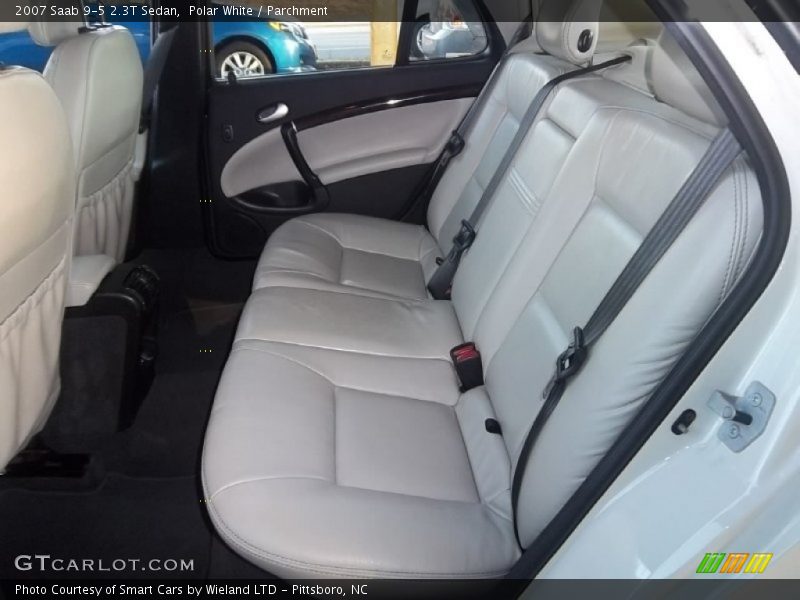  2007 9-5 2.3T Sedan Parchment Interior