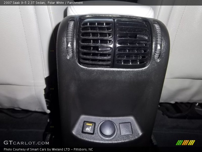 Polar White / Parchment 2007 Saab 9-5 2.3T Sedan