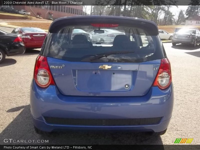 Blue Moon / Charcoal 2009 Chevrolet Aveo Aveo5 LT