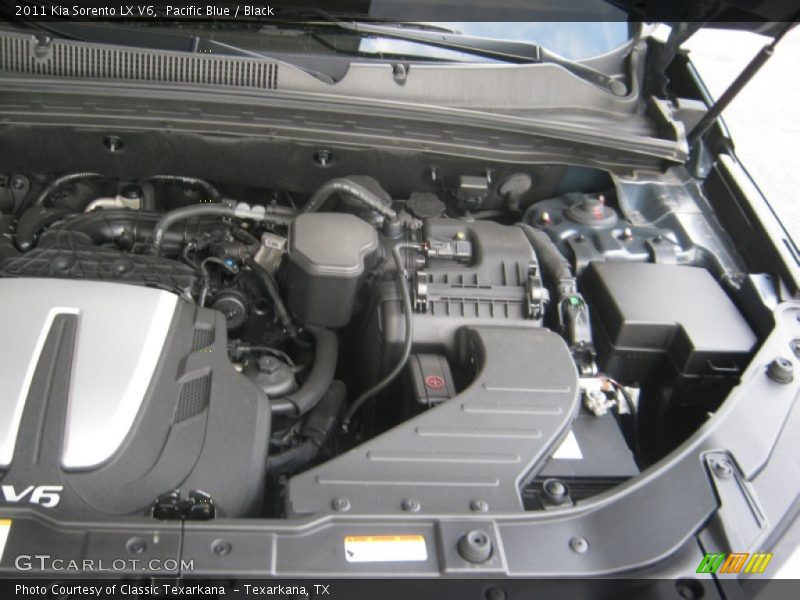 Pacific Blue / Black 2011 Kia Sorento LX V6