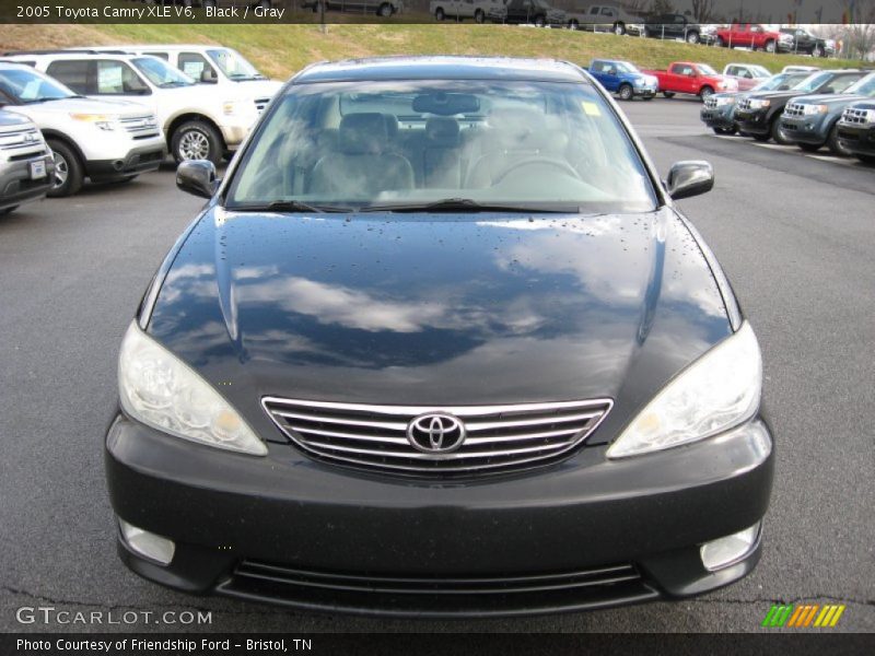 Black / Gray 2005 Toyota Camry XLE V6