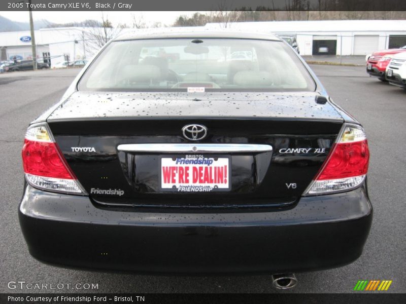 Black / Gray 2005 Toyota Camry XLE V6