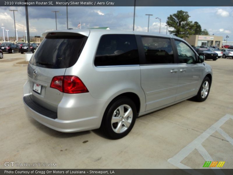 Mercury Silver Metallic / Aero Gray 2010 Volkswagen Routan SE