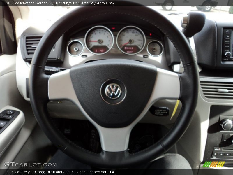 Mercury Silver Metallic / Aero Gray 2010 Volkswagen Routan SE