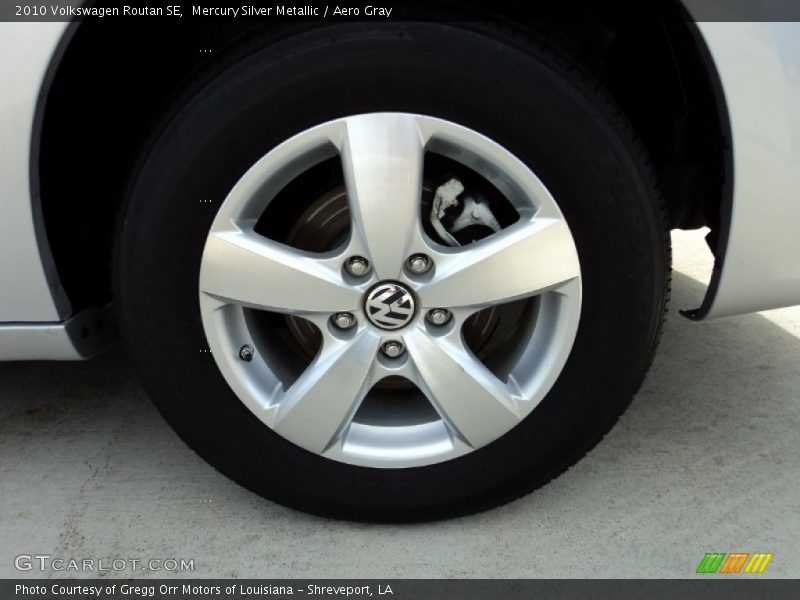 Mercury Silver Metallic / Aero Gray 2010 Volkswagen Routan SE