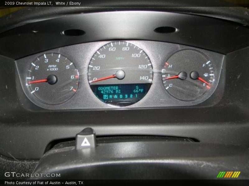 White / Ebony 2009 Chevrolet Impala LT