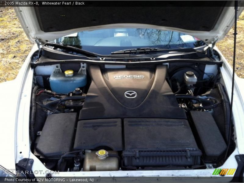  2005 RX-8  Engine - 1.3L RENESIS Twin-Rotor Rotary