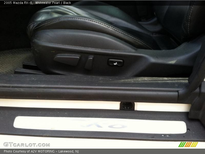 Whitewater Pearl / Black 2005 Mazda RX-8