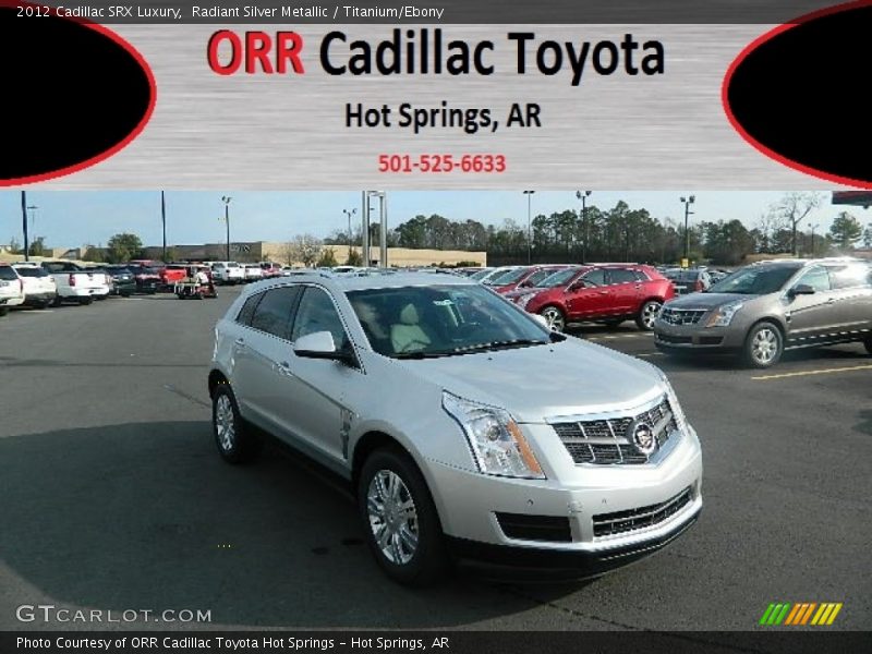 Radiant Silver Metallic / Titanium/Ebony 2012 Cadillac SRX Luxury