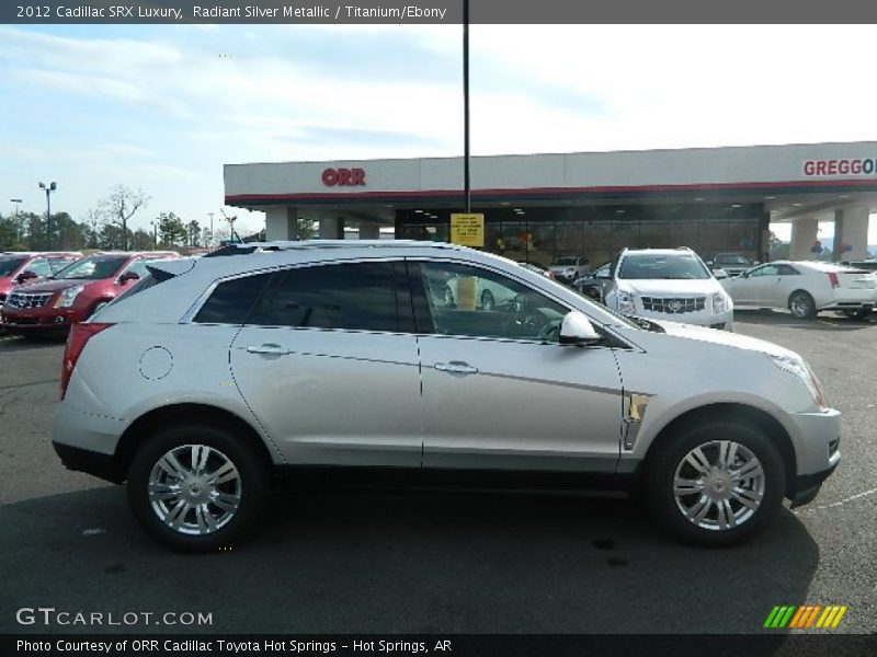 Radiant Silver Metallic / Titanium/Ebony 2012 Cadillac SRX Luxury
