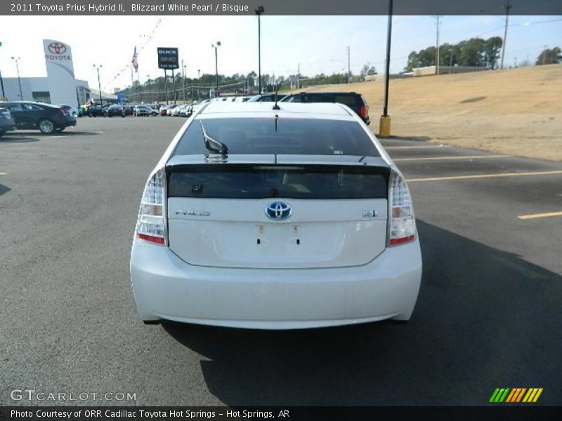 Blizzard White Pearl / Bisque 2011 Toyota Prius Hybrid II