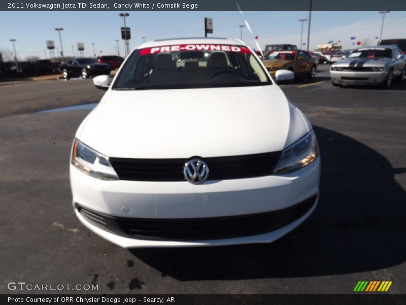 Candy White / Cornsilk Beige 2011 Volkswagen Jetta TDI Sedan