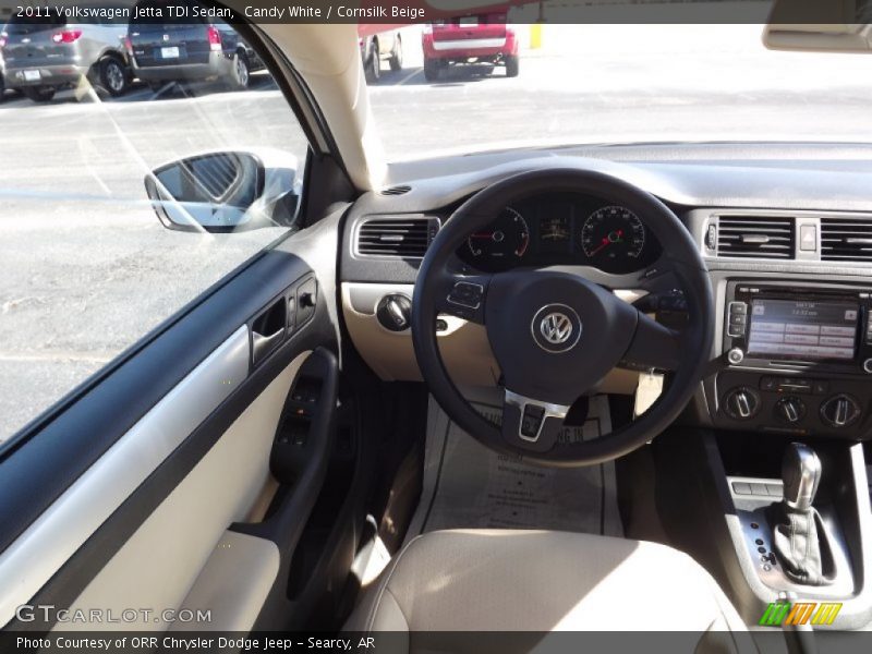 Candy White / Cornsilk Beige 2011 Volkswagen Jetta TDI Sedan
