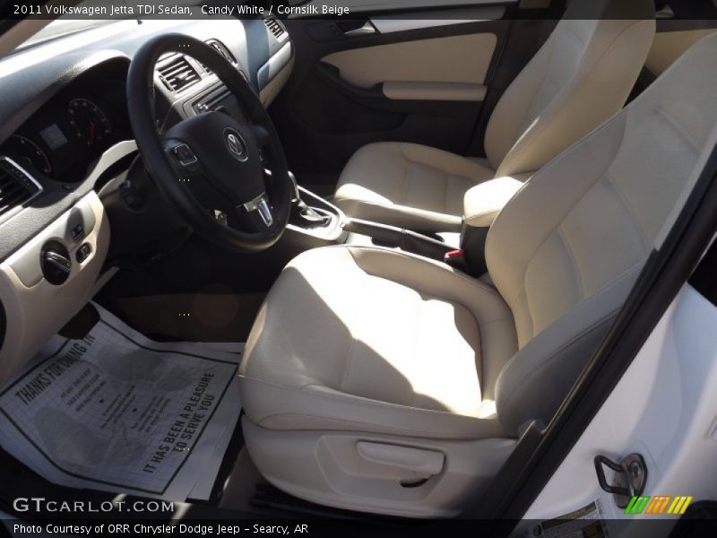 Candy White / Cornsilk Beige 2011 Volkswagen Jetta TDI Sedan