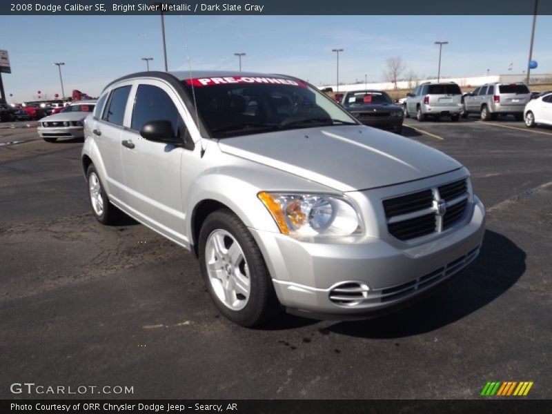 Bright Silver Metallic / Dark Slate Gray 2008 Dodge Caliber SE