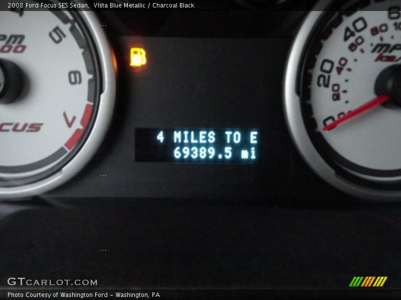 Vista Blue Metallic / Charcoal Black 2008 Ford Focus SES Sedan