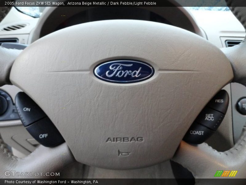 Arizona Beige Metallic / Dark Pebble/Light Pebble 2005 Ford Focus ZXW SES Wagon
