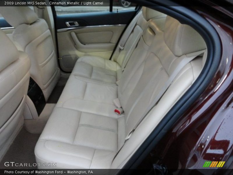  2009 MKS Sedan Light Camel Interior