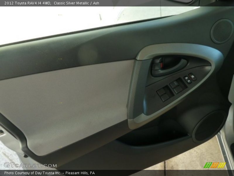 Classic Silver Metallic / Ash 2012 Toyota RAV4 I4 4WD