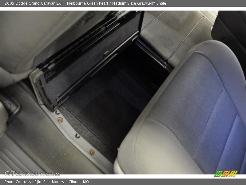 Melbourne Green Pearl / Medium Slate Gray/Light Shale 2009 Dodge Grand Caravan SXT