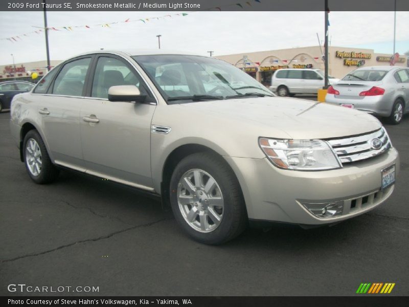 Smokestone Metallic / Medium Light Stone 2009 Ford Taurus SE
