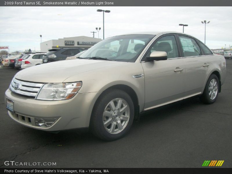 Smokestone Metallic / Medium Light Stone 2009 Ford Taurus SE