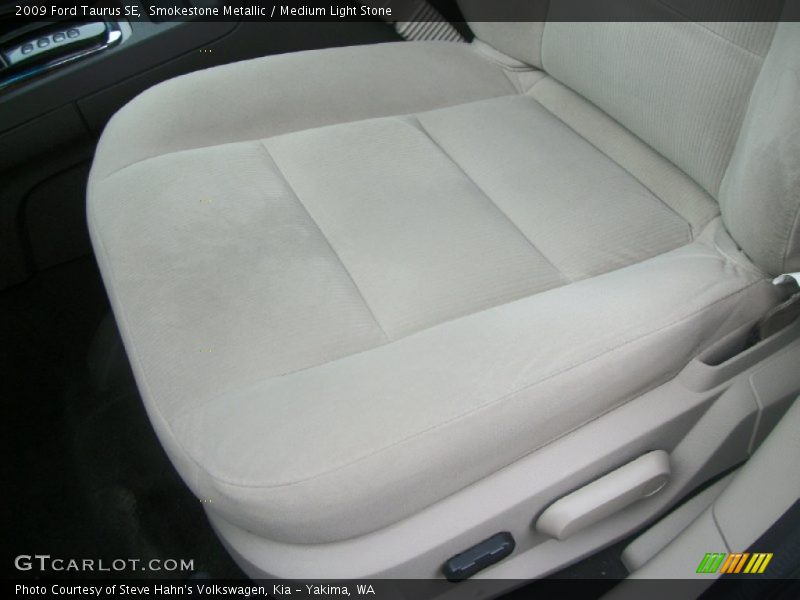 Smokestone Metallic / Medium Light Stone 2009 Ford Taurus SE