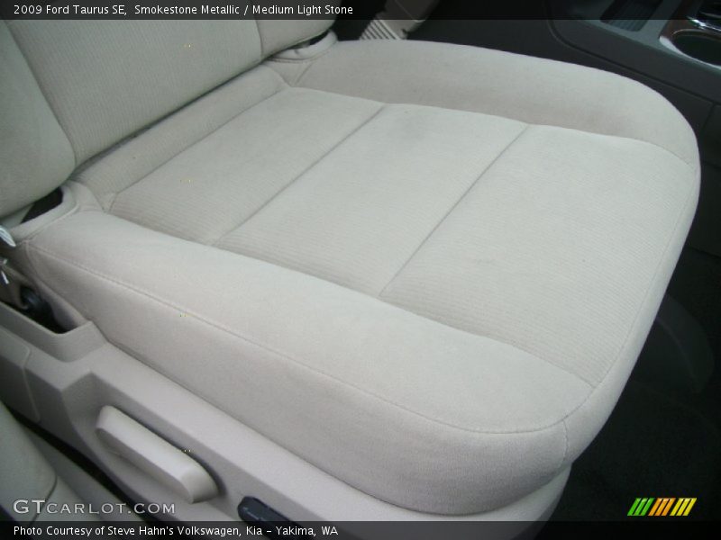 Smokestone Metallic / Medium Light Stone 2009 Ford Taurus SE