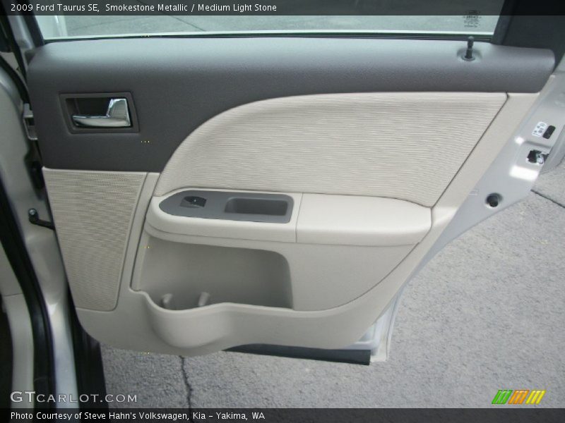 Smokestone Metallic / Medium Light Stone 2009 Ford Taurus SE